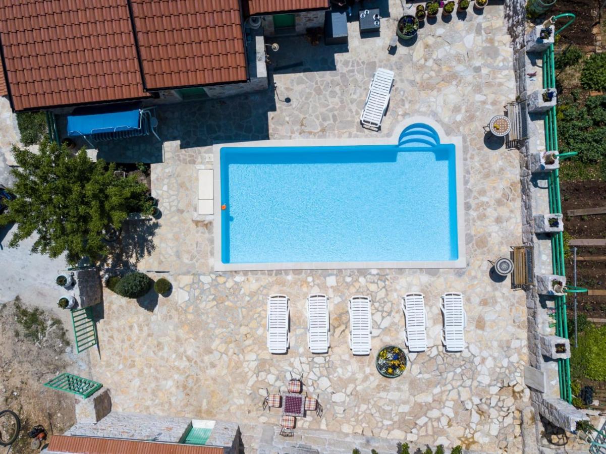 Villa Pristinus Krstatice Εξωτερικό φωτογραφία