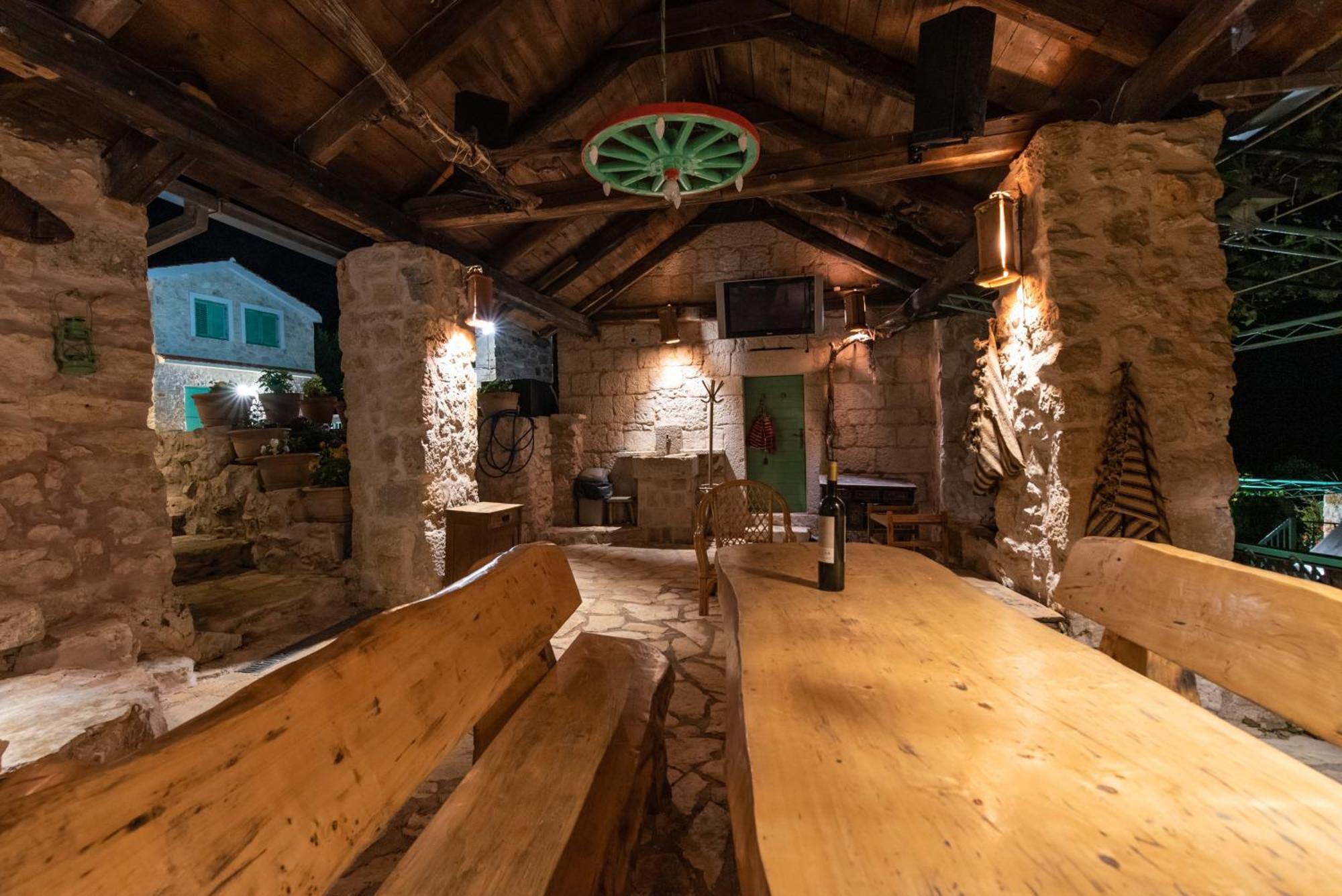 Villa Pristinus Krstatice Εξωτερικό φωτογραφία