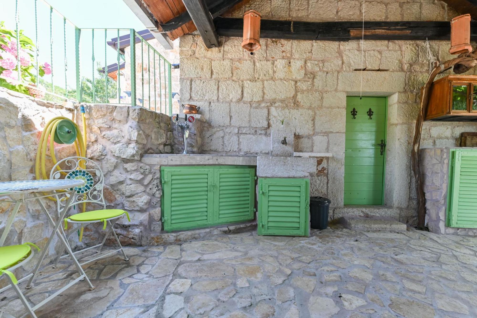 Villa Pristinus Krstatice Εξωτερικό φωτογραφία